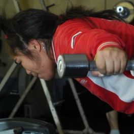 Тренировка женской сборной России по борьбе