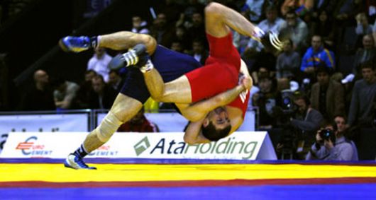 Олимпийский чемпион Ислам-бек Альбиев не выступит на московском чемпионате мира по борьбе