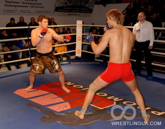 В Санкт-Петербурге прошел очередной турнир по боевому самбо и смешанным единоборствам