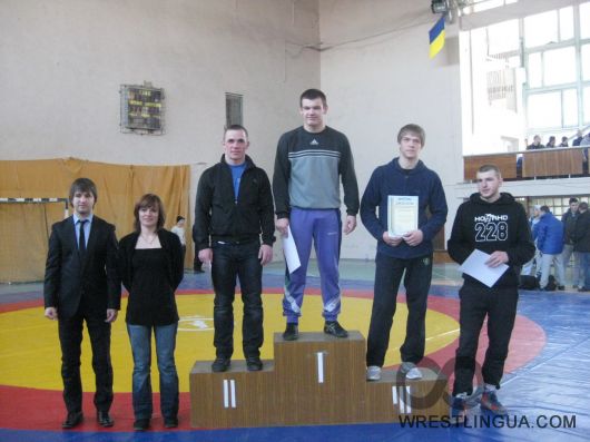 ІV спортивные игры школьников Украины по вольной и женской борьбе.