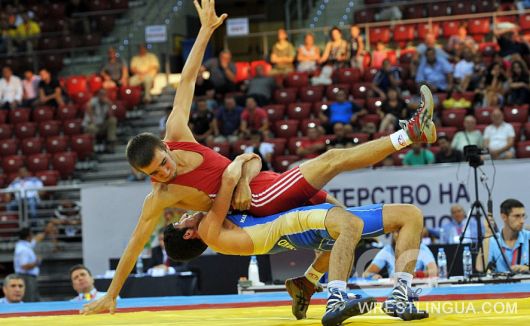 Первый серебряный день украинских борцов на молодежном Чемпионате мира по борьбе.