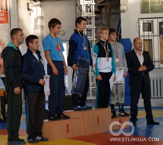 Результаты  чемпионата Украины среди юношей 1998-99г.р. по вольной борьбе 2013