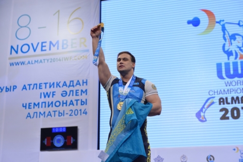 Илья Ильин с новым мировым рекордом в толчке становится 4-ех кратным Чемпионом мира. 