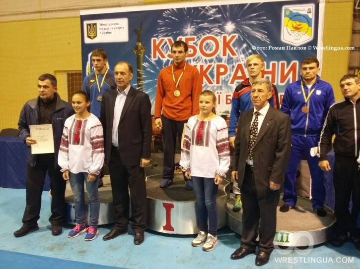 Ратушный, Шолинян, Эдигаров и Кусяк победители Кубка Украины 2015, по вольной борьбе. Полные результаты 1-го дня.