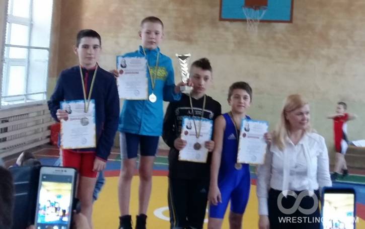 4-й обласний турнір з вільної боротьби пам'яті Гев'яка Я. П. 4-й обласний турнір з вільної боротьби пам'яті Гев'яка Я. П.